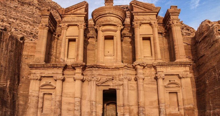 البترا